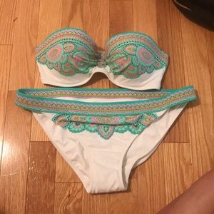 Victoria’s secret bathing suit set